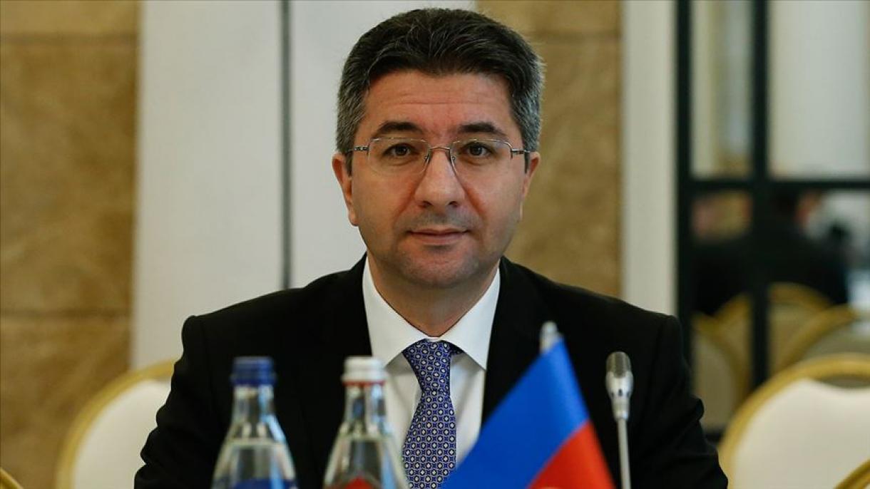 Azerbaijão confirma que o exército armênio ataca com bombas de fragmentação e mísseis balísticos