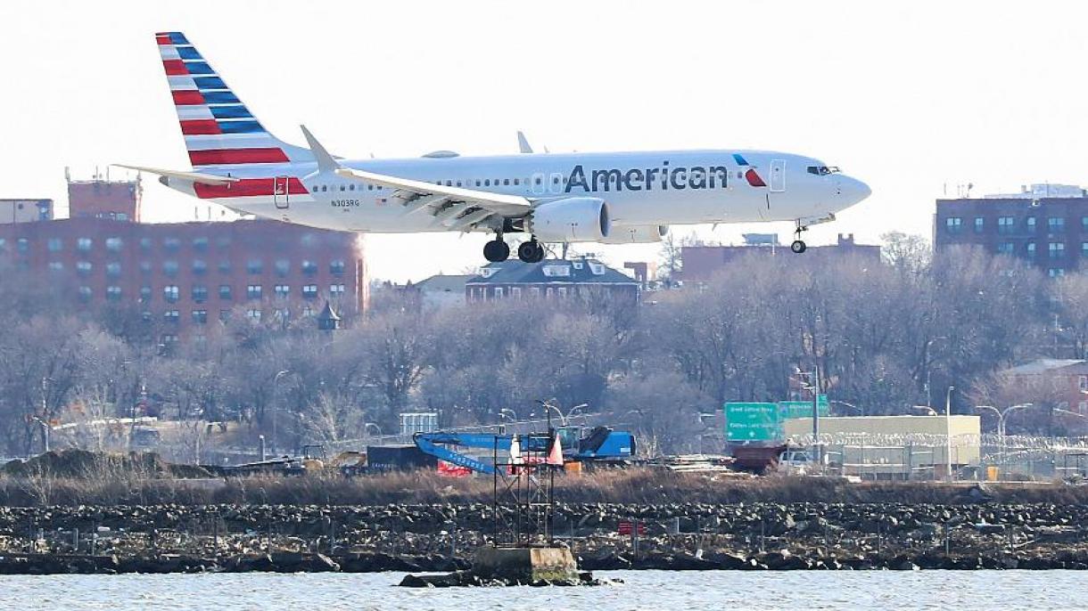 Американ ерлајнс ги укина летовите на Боинг 737 Макс