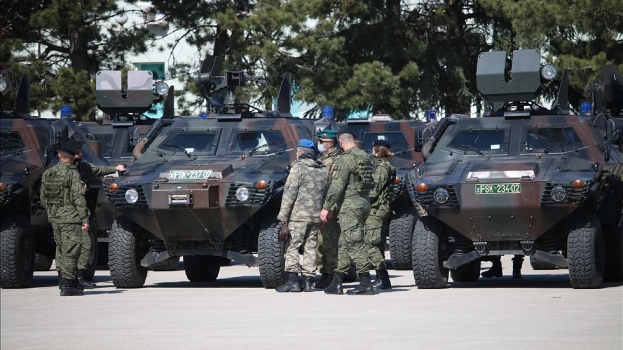 Kosova_UÇK kuruluş yıldönümü kutluma_8.jpg