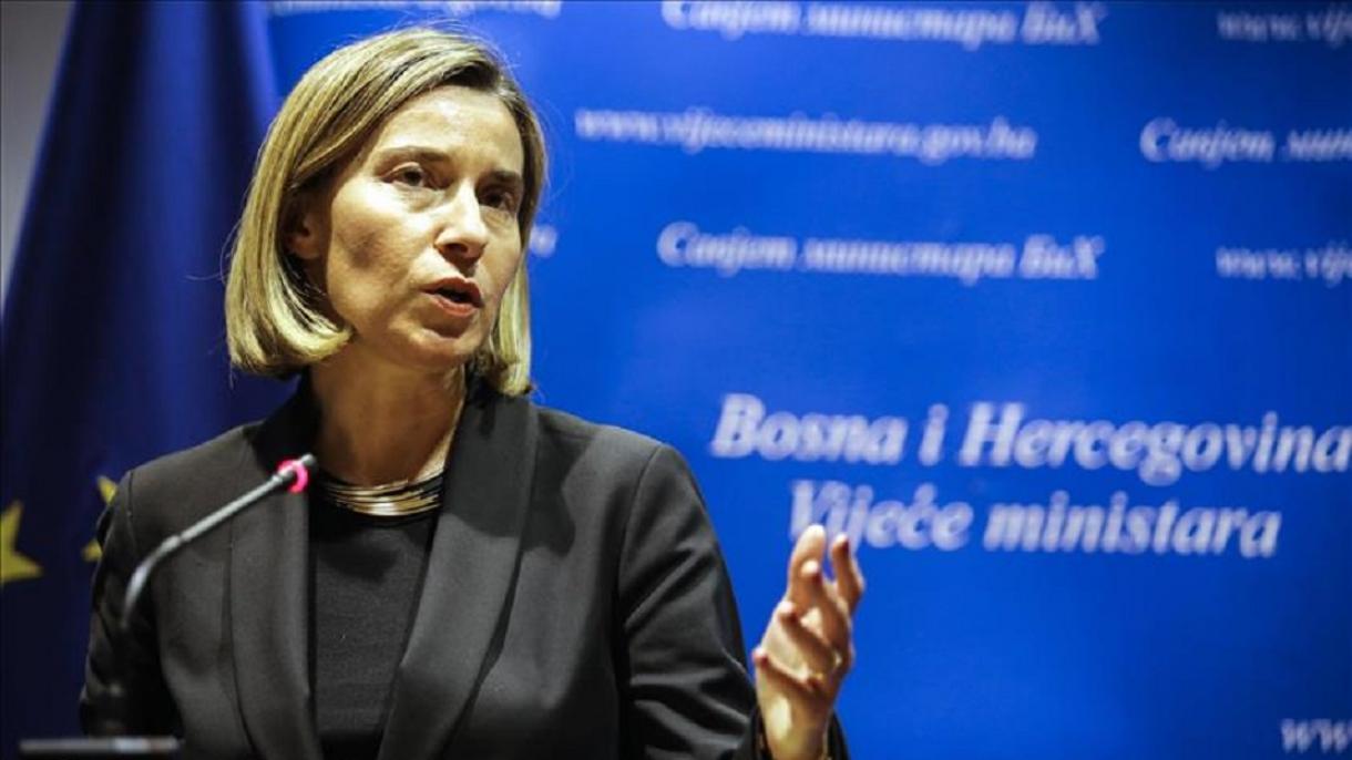 Federica Mogherini: “A responsabilidade real pelo ataque químico na Síria pertence a Assad”