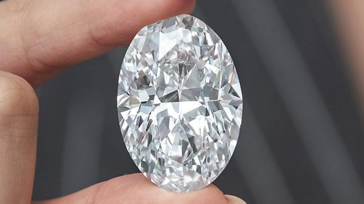 Diamante “impeccabile” venduto a un’asta online a Hong Kong