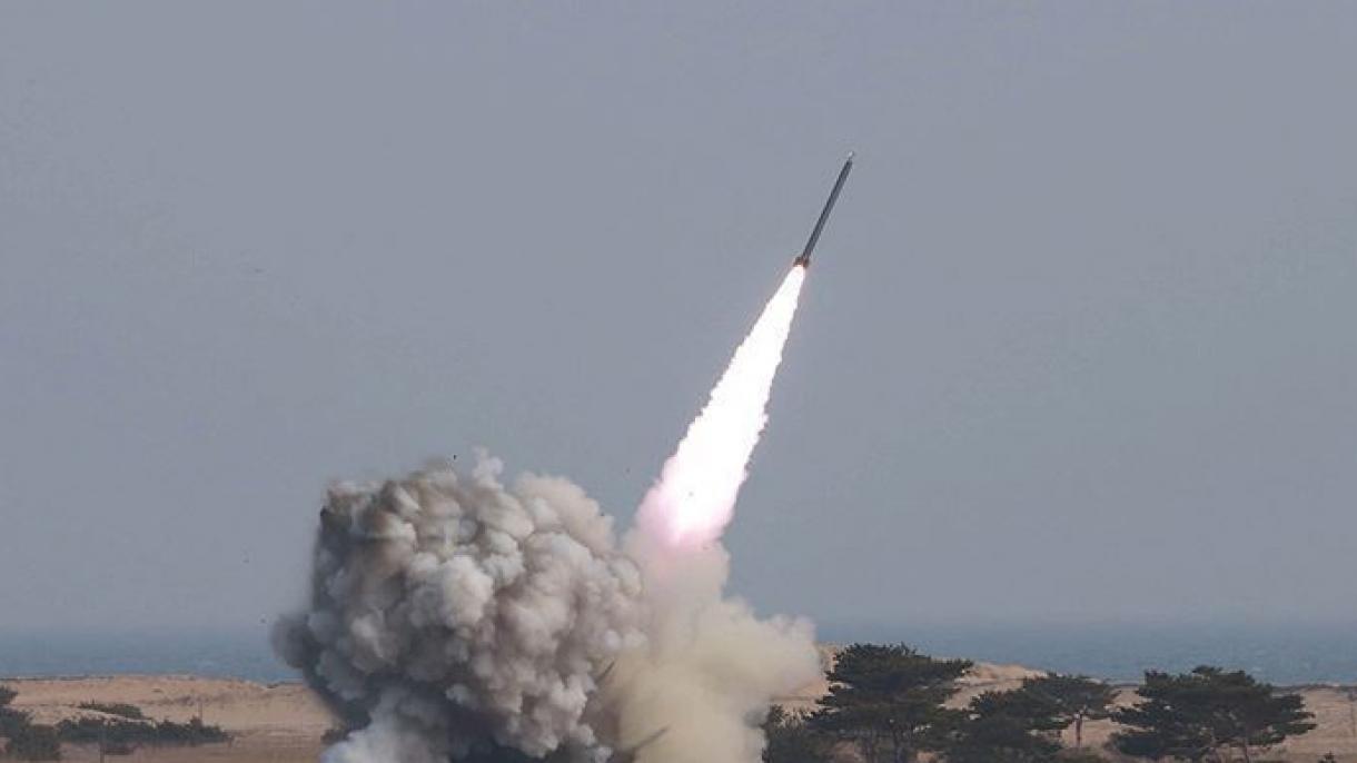 朝鲜在东海试射新型导弹