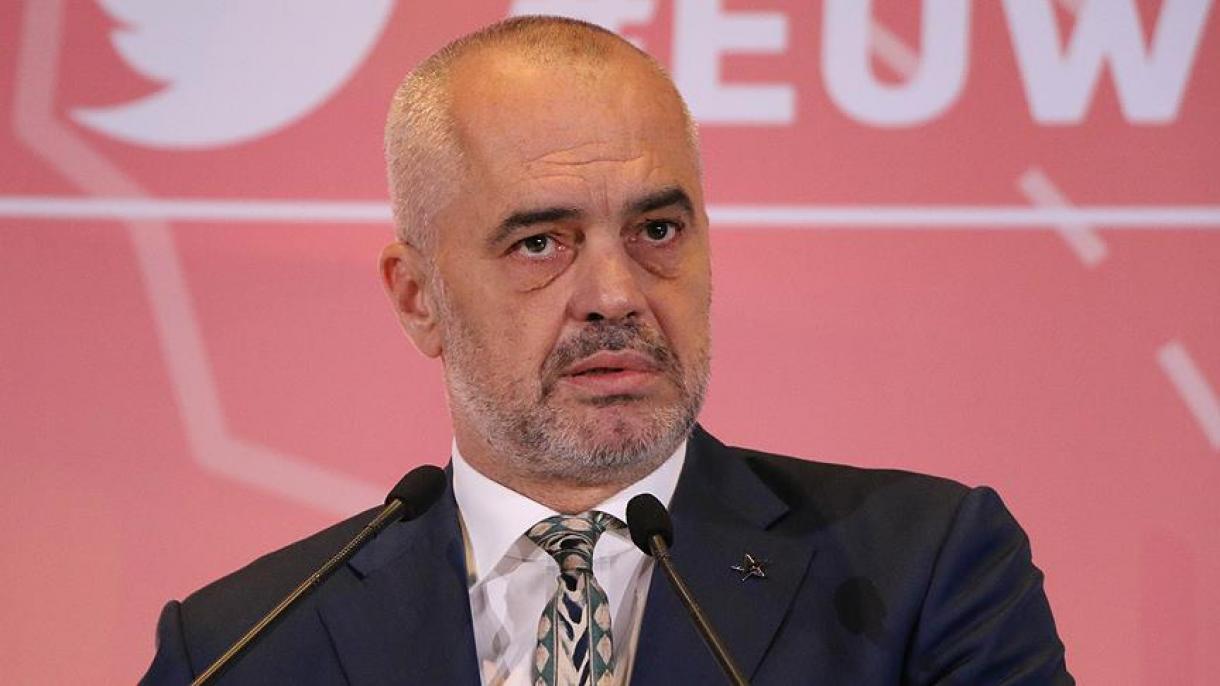 Shqipëri – Rama: FETO/PDY është një rrjet i rrezikshëm, po e ndjekim me vëmendje