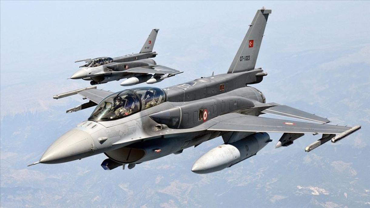 Les forces armées turques continuent de bombarder les positions du PKK au nord de l'Irak