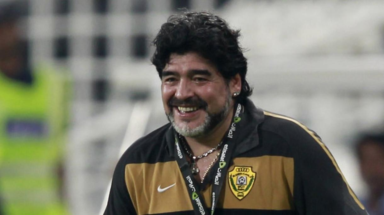 Maradona recibe máxima condecoración del Gobierno de Nicaragua