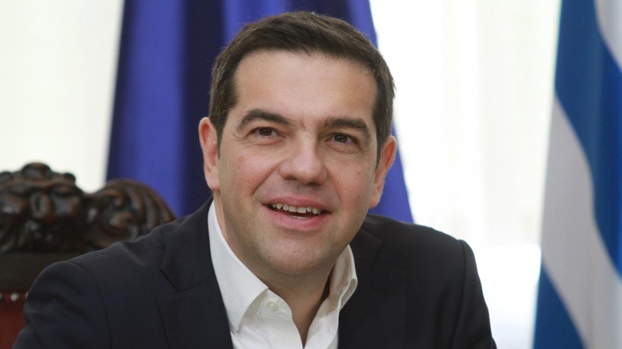 Tsipras da señales de colaboración con Turquía