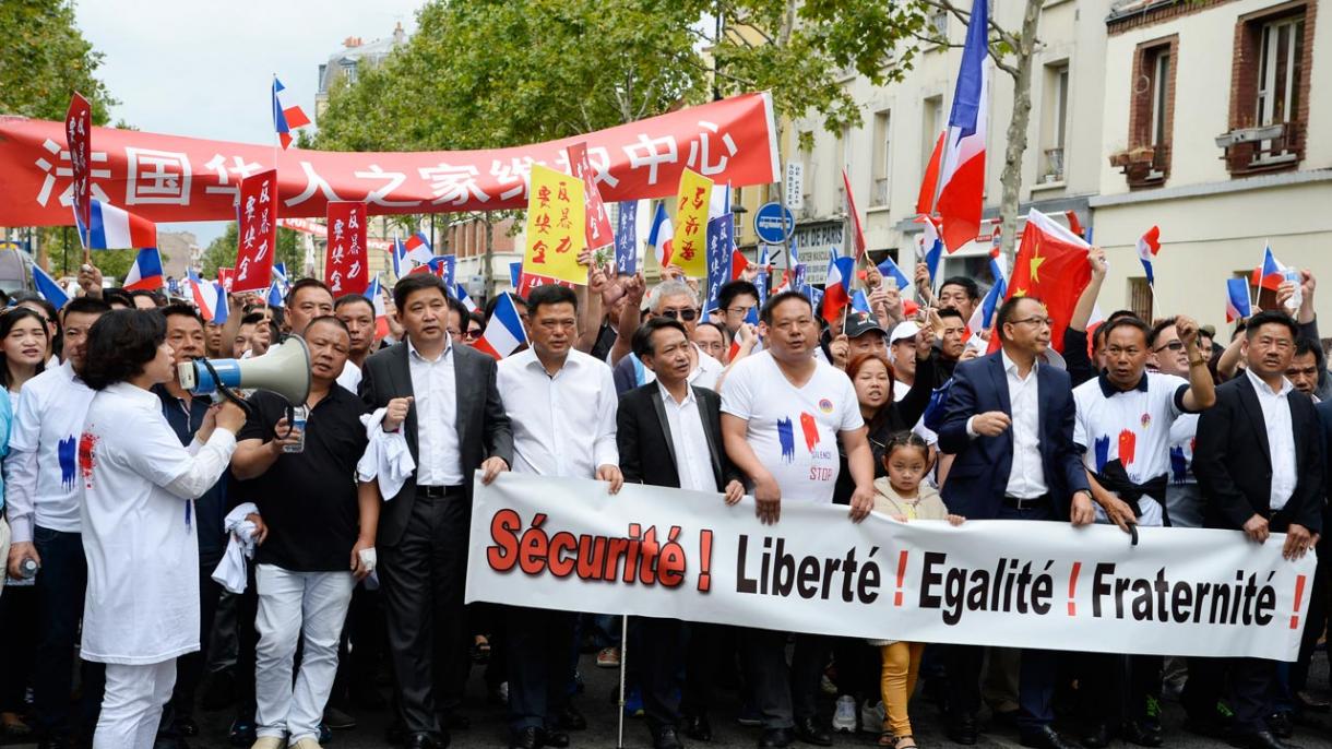 paris, çinlilerin, protestosu.jpg