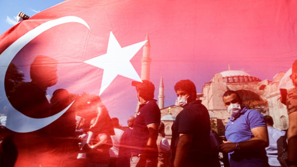 Ayasofyanın açılış mərasimi İran mediasında