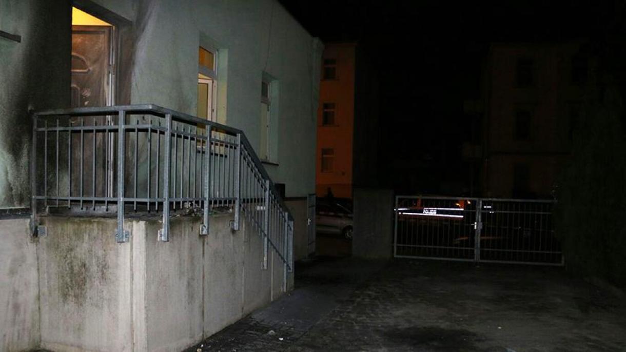 Сомнителен пожар во дворот на џамијата „Фатих“ на ДИТИБ во германскиот град Шемниц