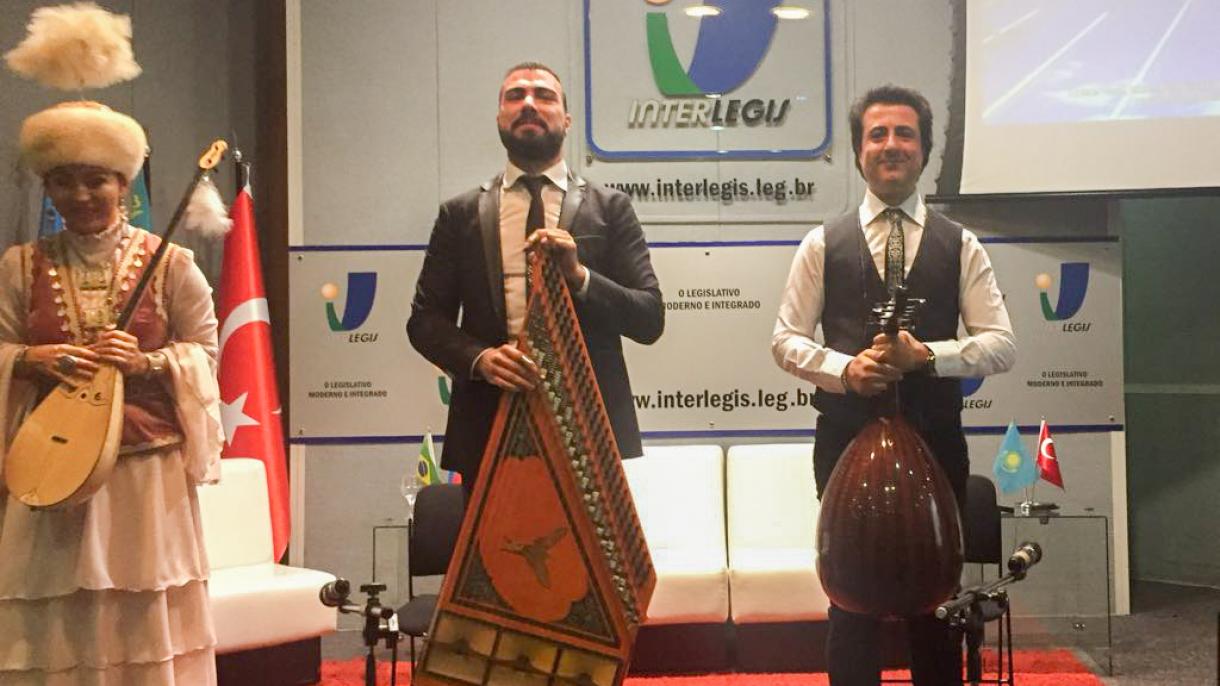 Conferência no Brasil sobre a cultura turca