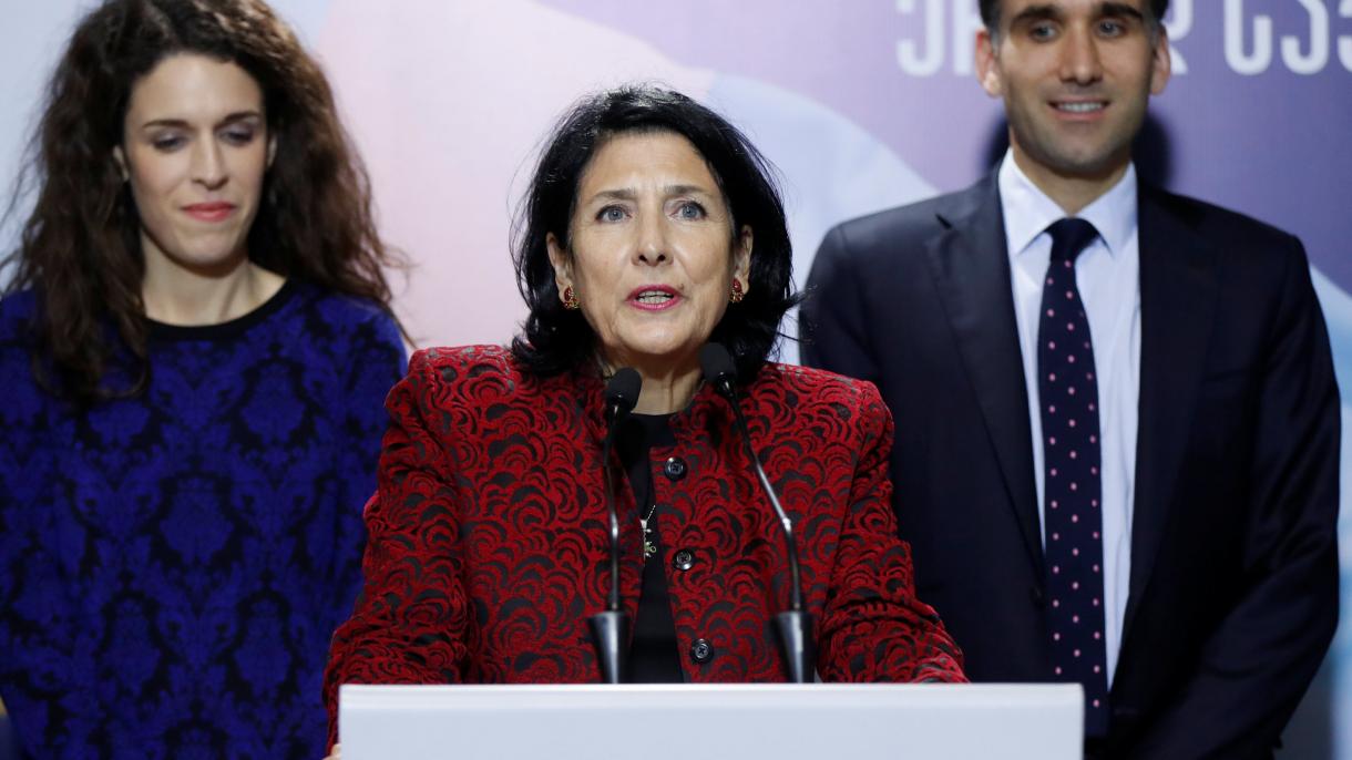 Gürcüstanda keçirilən prezident seçkilərinin ikinci turunda Salome Zurabişvili liderlik edir