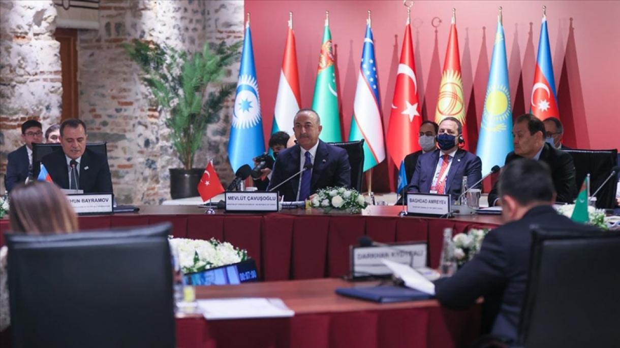 Τσαβούσογλου: Ιστορικές αποφάσεις θα ληφθούν στην 8η Σύνοδο του Τουρκικού Συμβουλίου