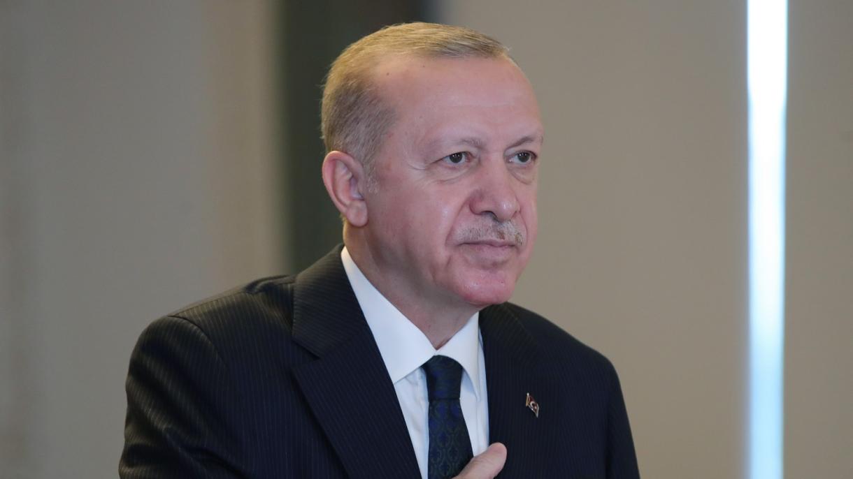 Президент Р. Т. Эрдоган Ковид  - 19  эпидемиясы мезгилинде берилген колдоолор тууралуу билдирди