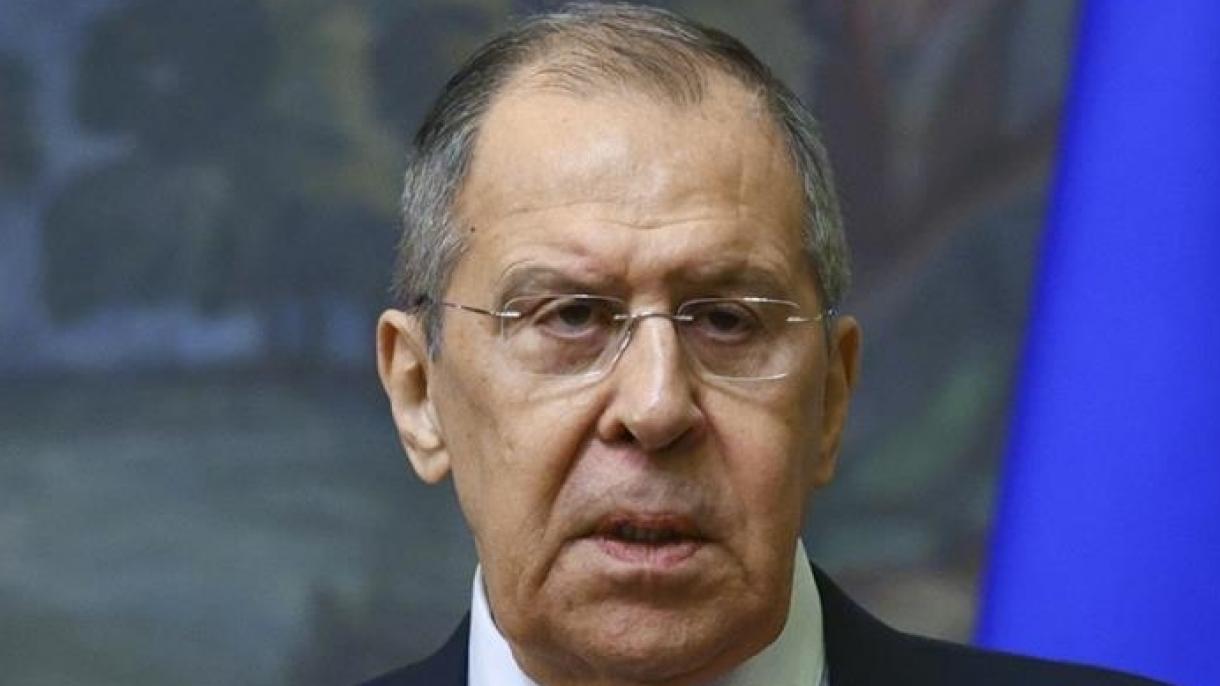 Lavrov expresa que el estatuto de Karabaj podría ser solucionado con la asistencia del Grupo Minsk