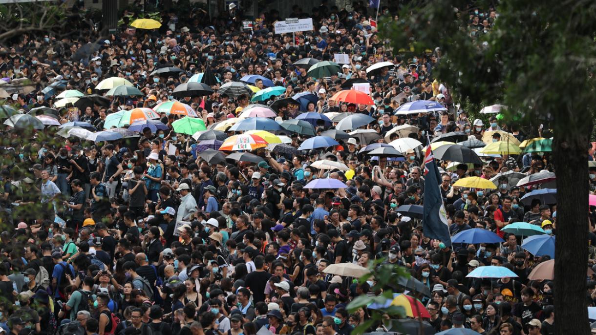 hong kong protestolar1.jpg