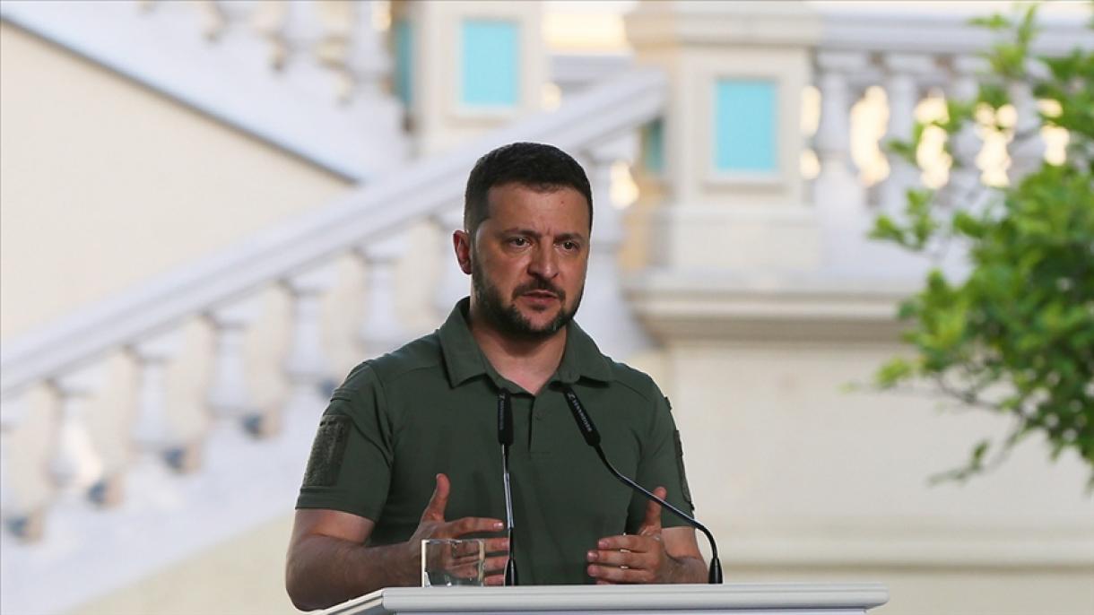 Zelenskiy "Ucraina continua il suo impegno per unirsi alla NATO"