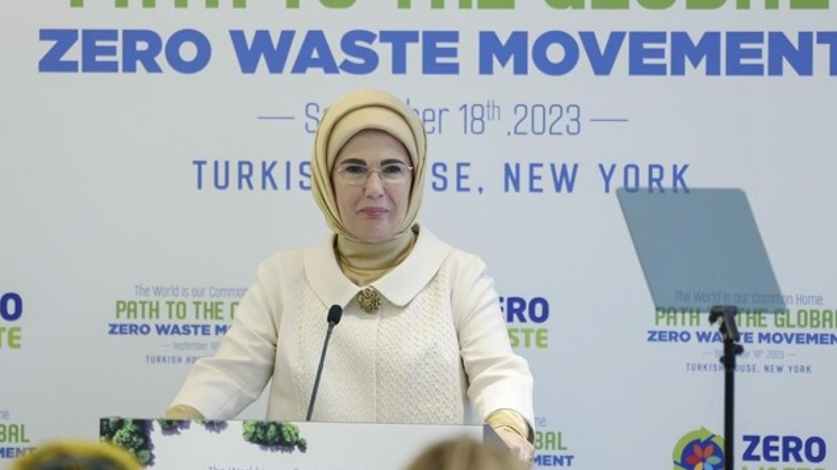 Emina Erdo‘g‘an global inqirozga qarshi chora ko‘rishga chaqirdi