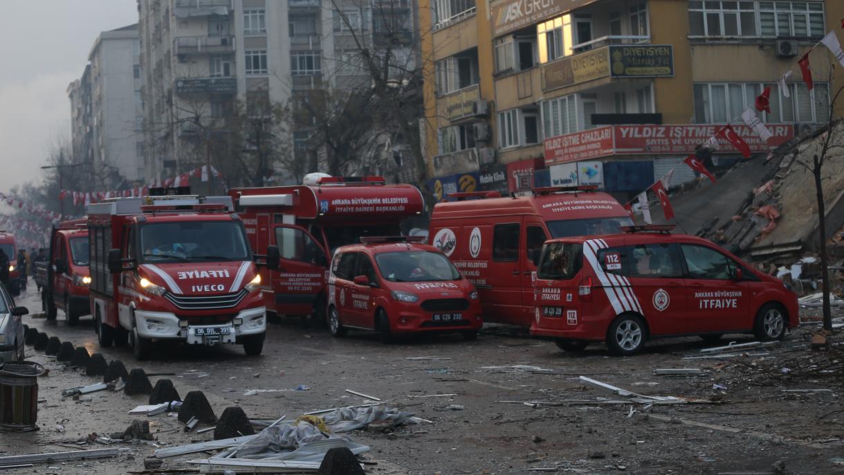 土耳其地震死亡人数升至3381人伤者20426人