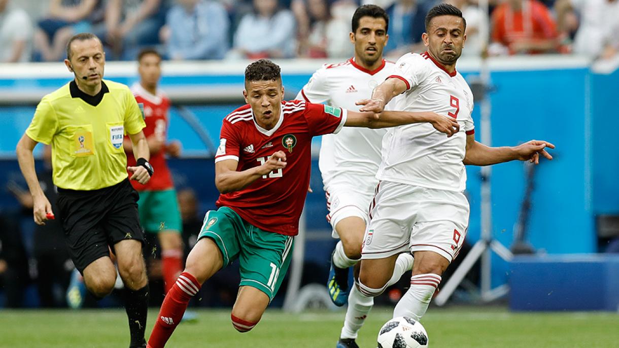 cuneyt cakir rusya fifa1.jpg