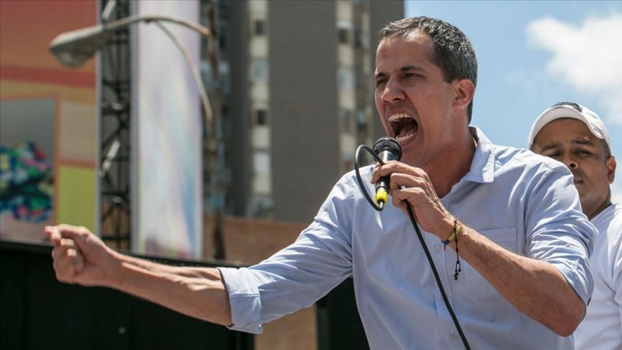 O novo governo da Grécia reconhece Guaidó como presidente da Venezuela