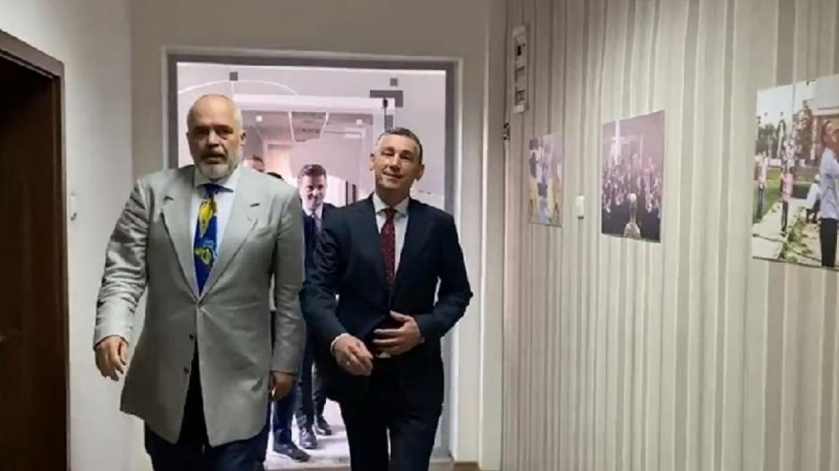 Edi Rama_Kosova Ziyareti_Kadri Veseli.jpg