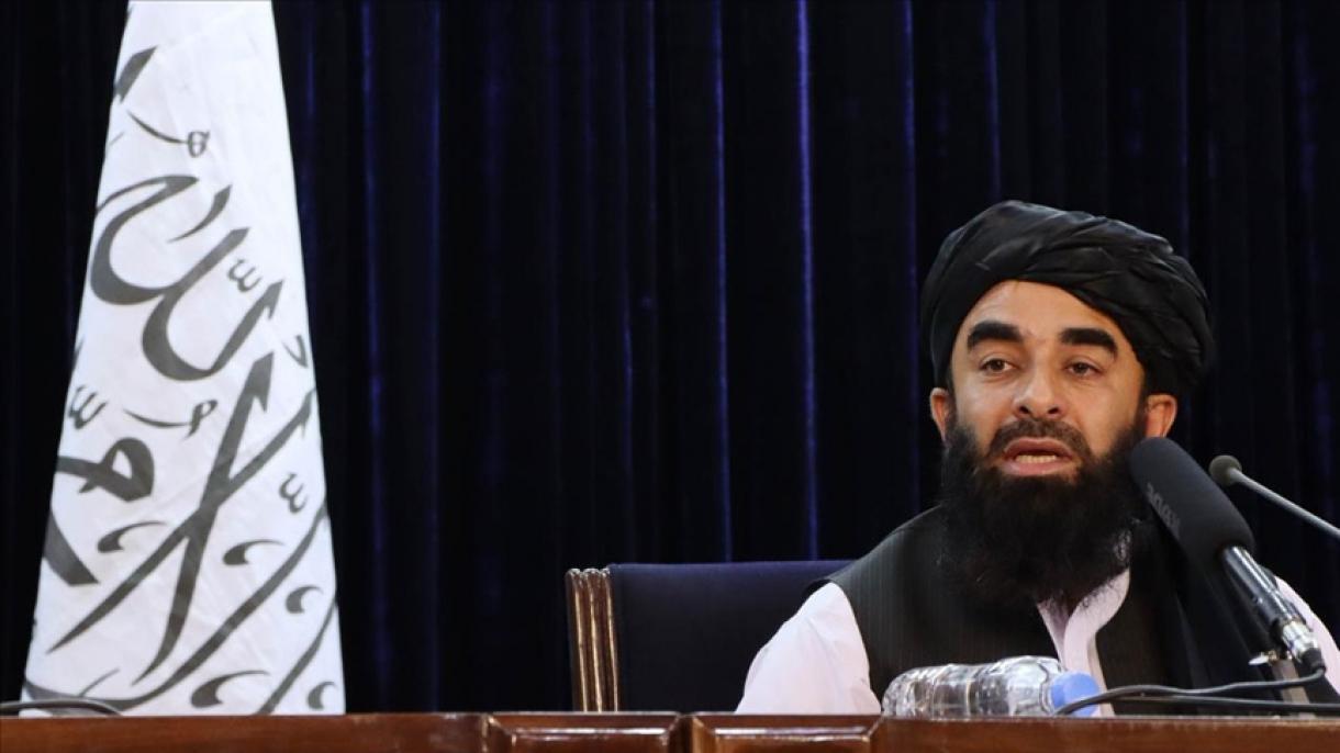 Os Talibã anunciaram a formação de um governo provisório