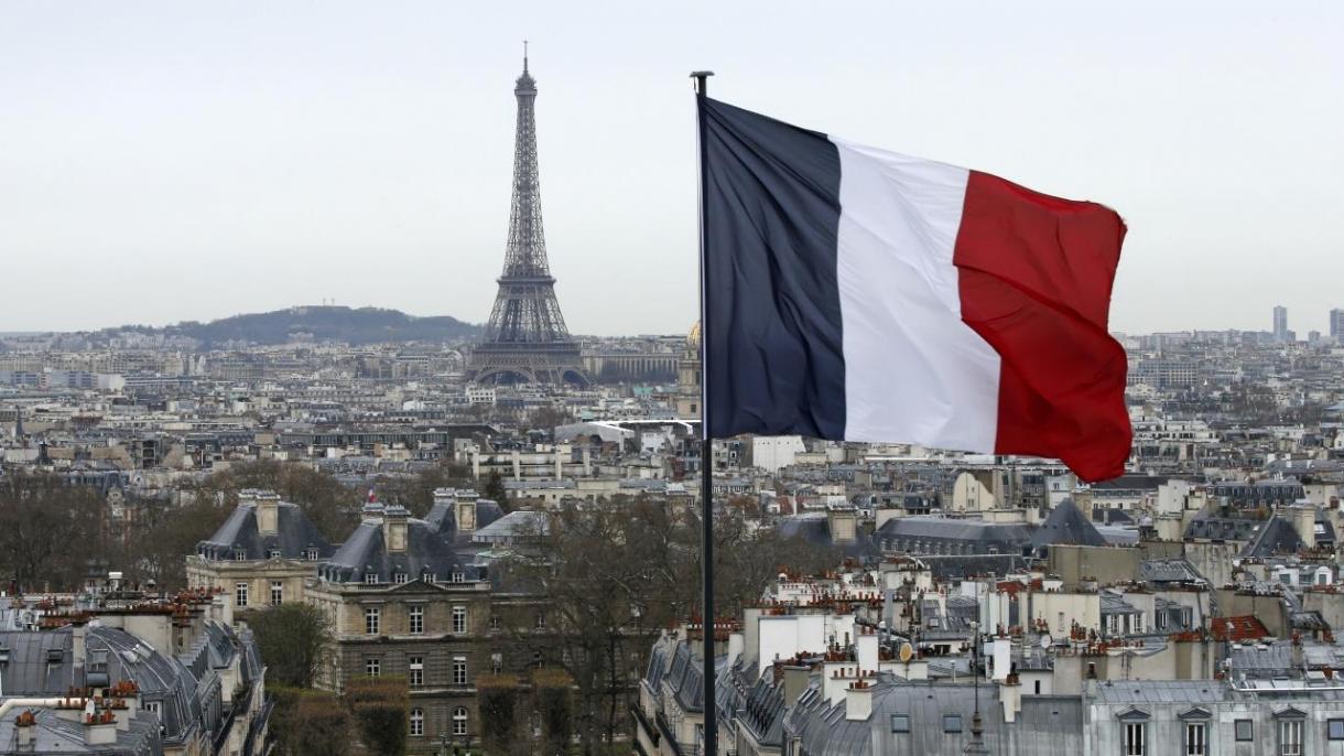 A legmagasabb szintre emelték a terrorriadót Franciaországban