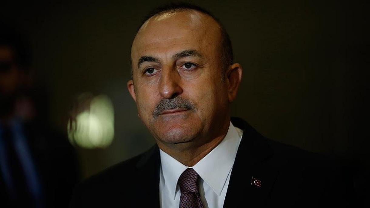 Canciller turco habla de una operación al este del Éufrates