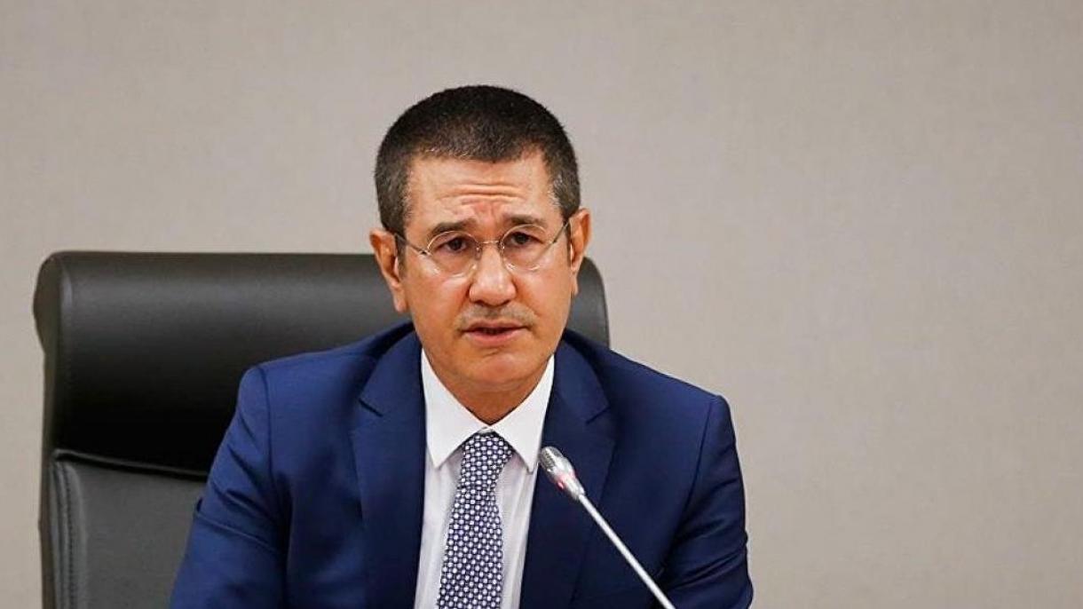 Στην Τουρκία για επίσημη επίσκεψη ο υπουργός Άμυνας του Αζερμπαϊτζάν
