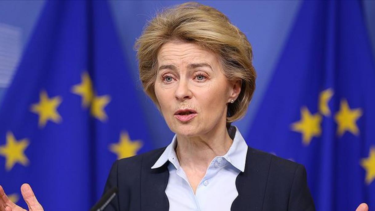 رئیس کمیسیون اروپا از ایتالیا عذرخواهی کرد