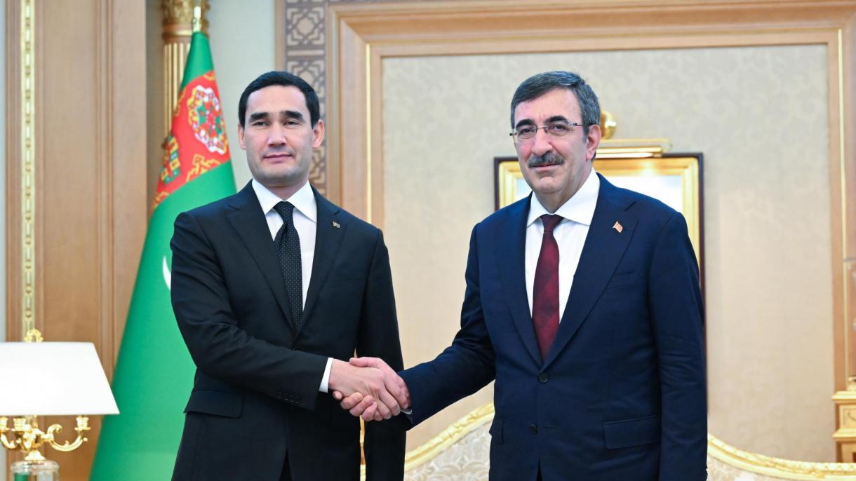 Джевдет Йылмаз  Түрікменстан Президенті  Бердімұхамедовпен кездесті