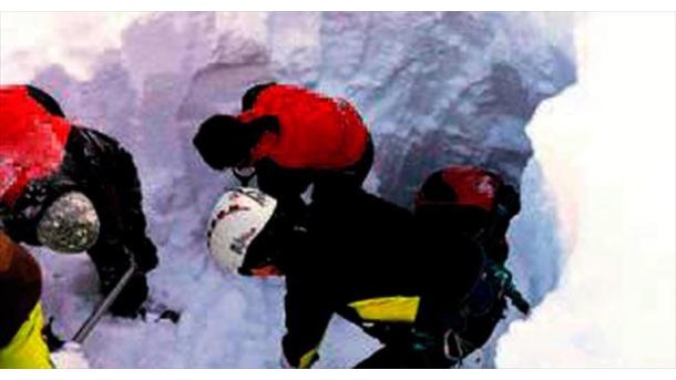 奥地利阿尔卑斯山发生雪崩 5人死亡