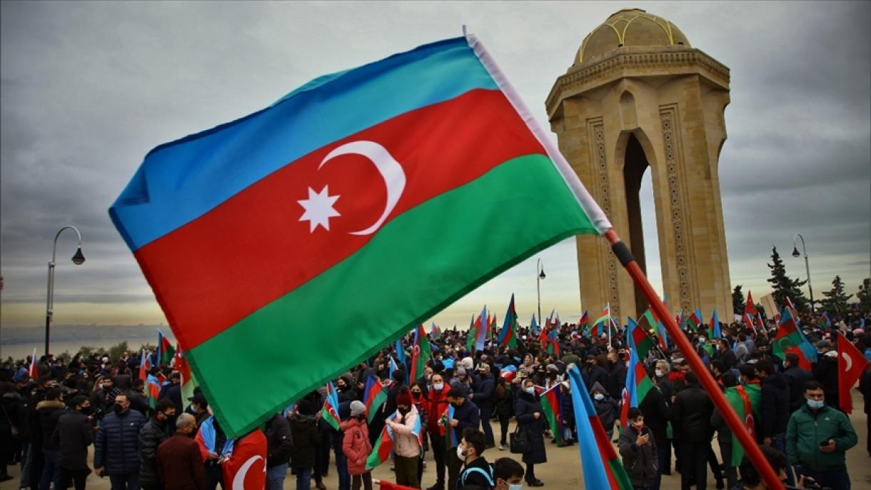 ادای احترام به مقام شهدا در جمهوری آذربایجان