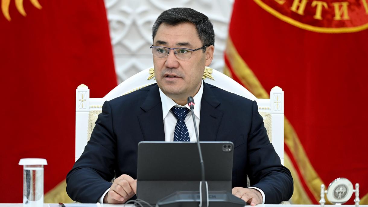 KIRGIZİSTAN CMB.SADIR CAPAROV TDT AKSAKALLAR 4.jpg