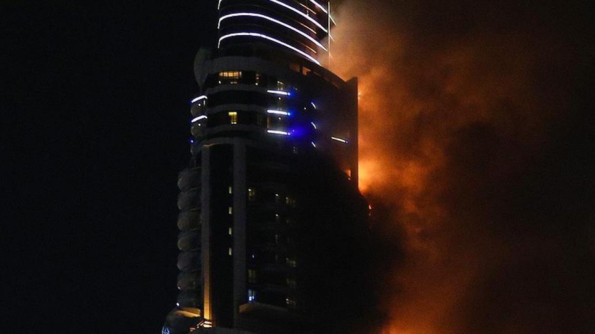 چین: فلک بوس عمارت کی 38 ویں منزل پر آگ بھڑک اٹھی،10 افراد ہلاک