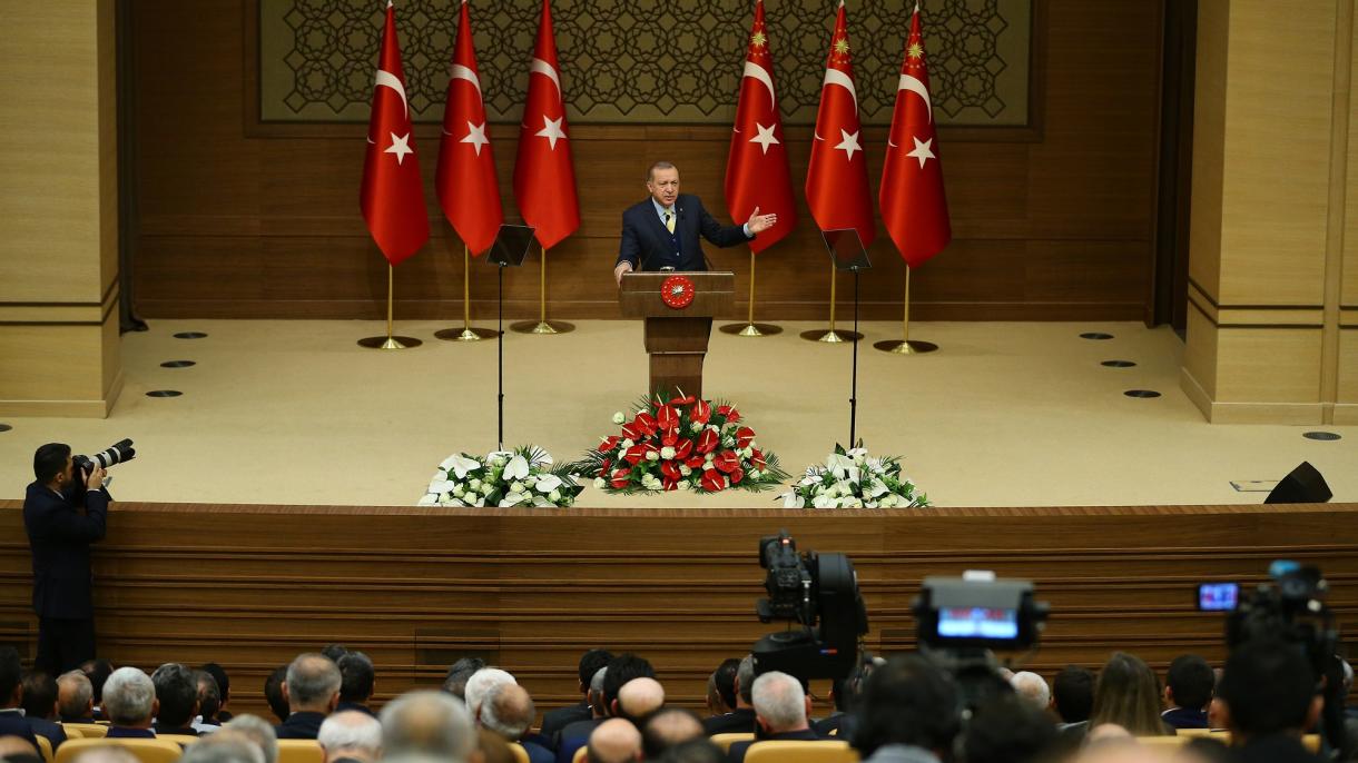 erdogan bestepe muhtarlar.jpg