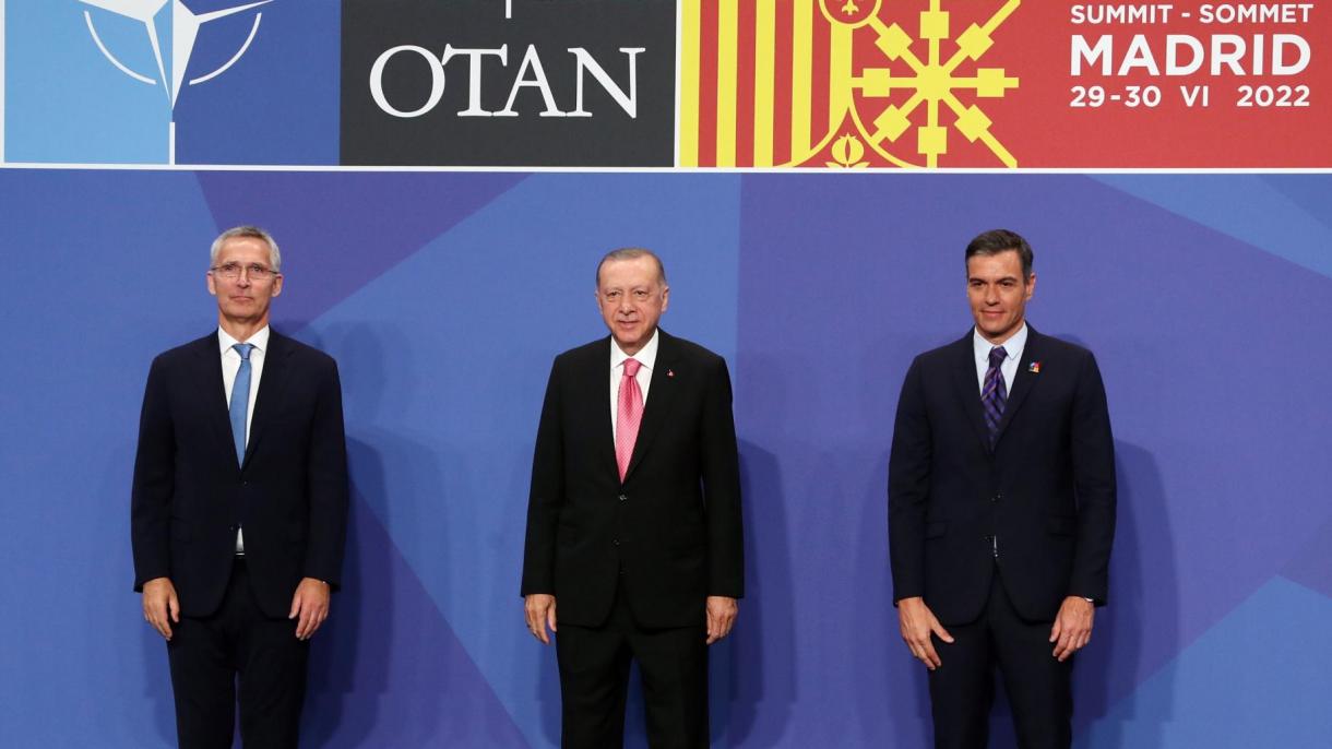 nato liderler zirvesi2.jpg