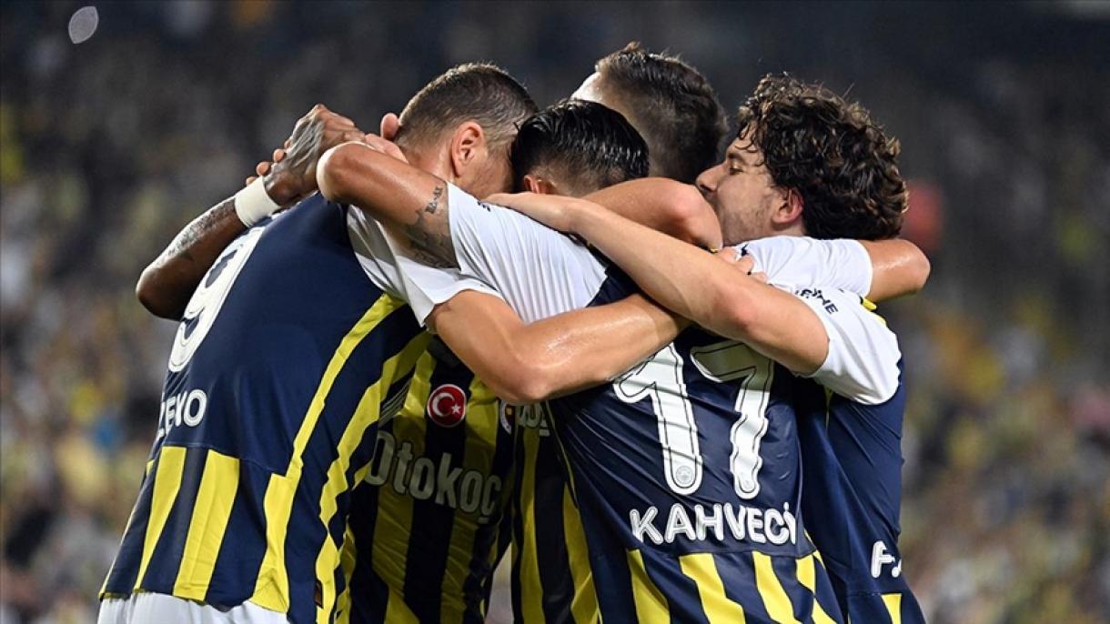 Fenerbahçe și-a anunțat lotul de 23 de jucători pentru UEFA Europa Conference League...