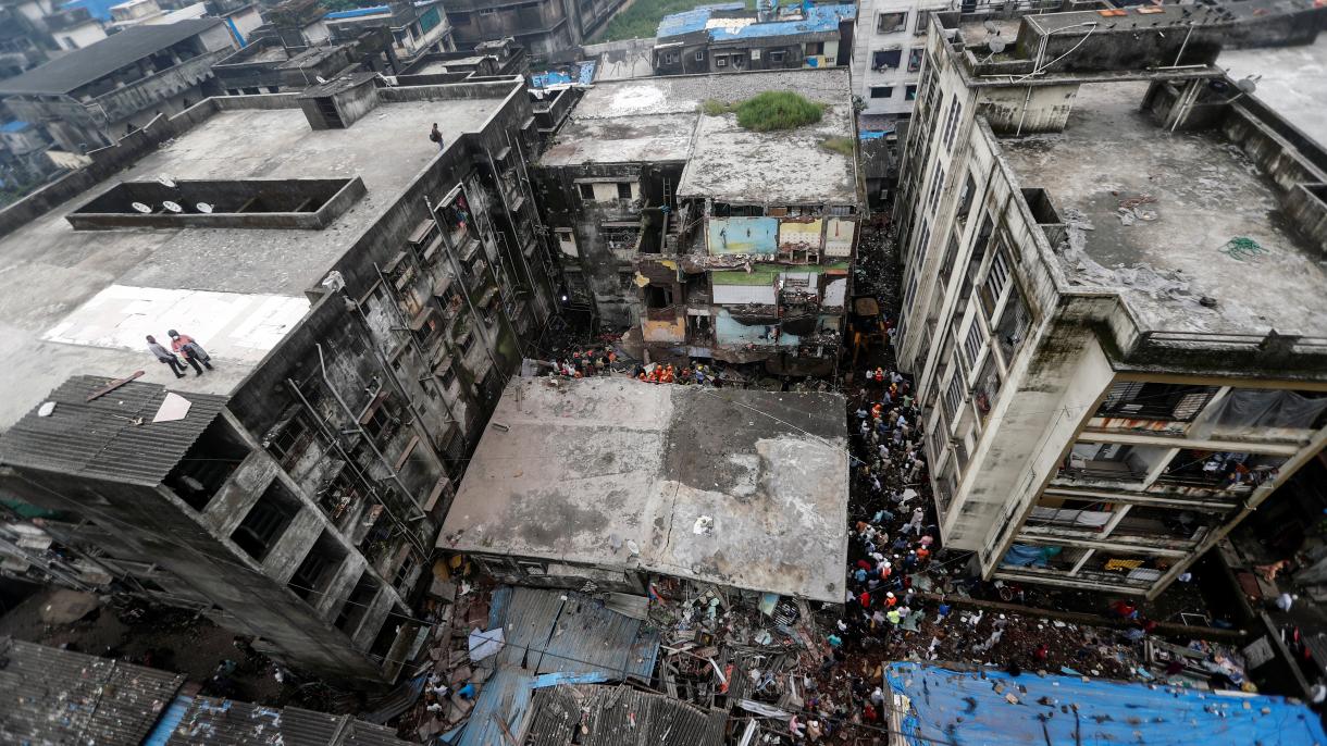 印度一座楼房倒塌:至少10人死亡