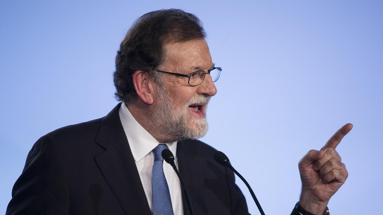 西班牙首相称可能会中止加泰罗尼亚自治权
