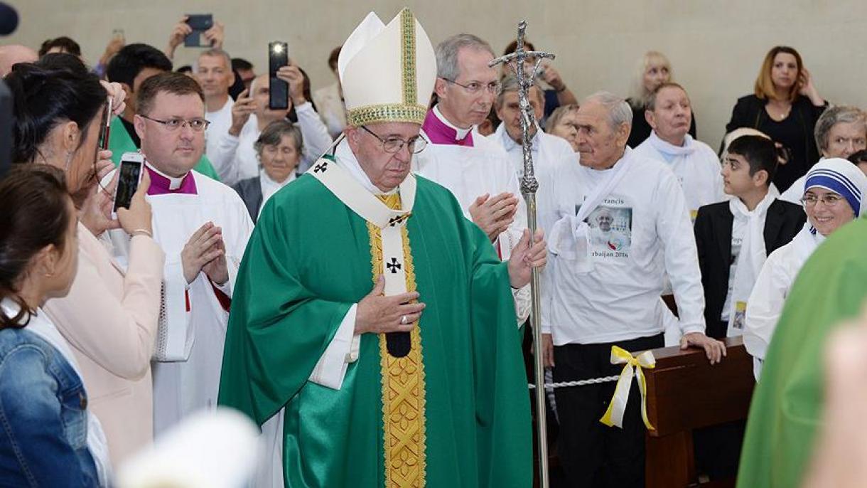 天主教精神领袖前往阿塞拜疆进行访问