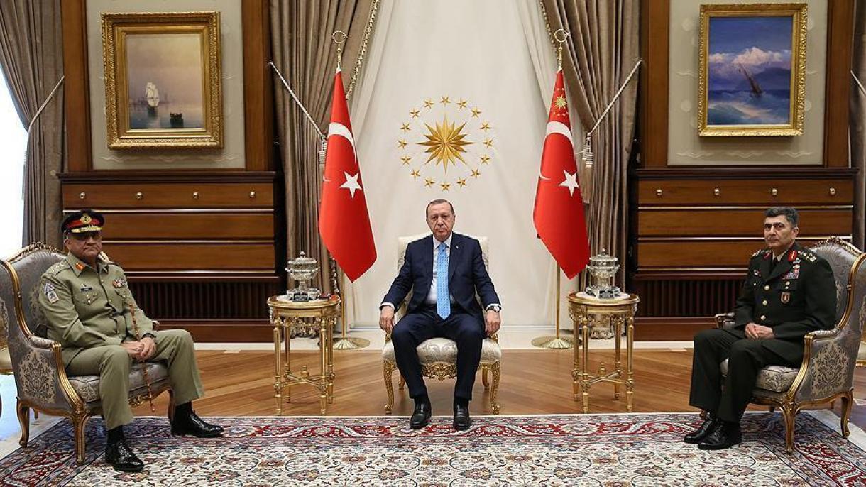 دیدار اردوغان با فرمانده نیروهای زمینی پاکستان در آنکارا