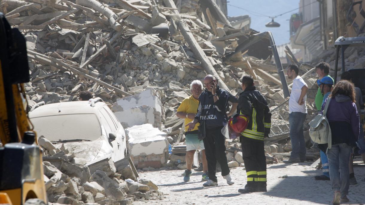 اٹلی میں  6.2 شدت کا زلزلہ، 267 افراد ہلاک  400  زخمی