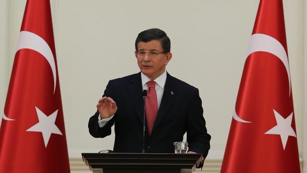 Bosh vazir Davuto’g’li, "Turkiya terrordan qutiladi" dedi.