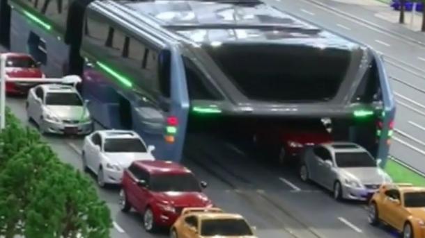ჩინეთმა მომავლის ავტობუსი შექმნა