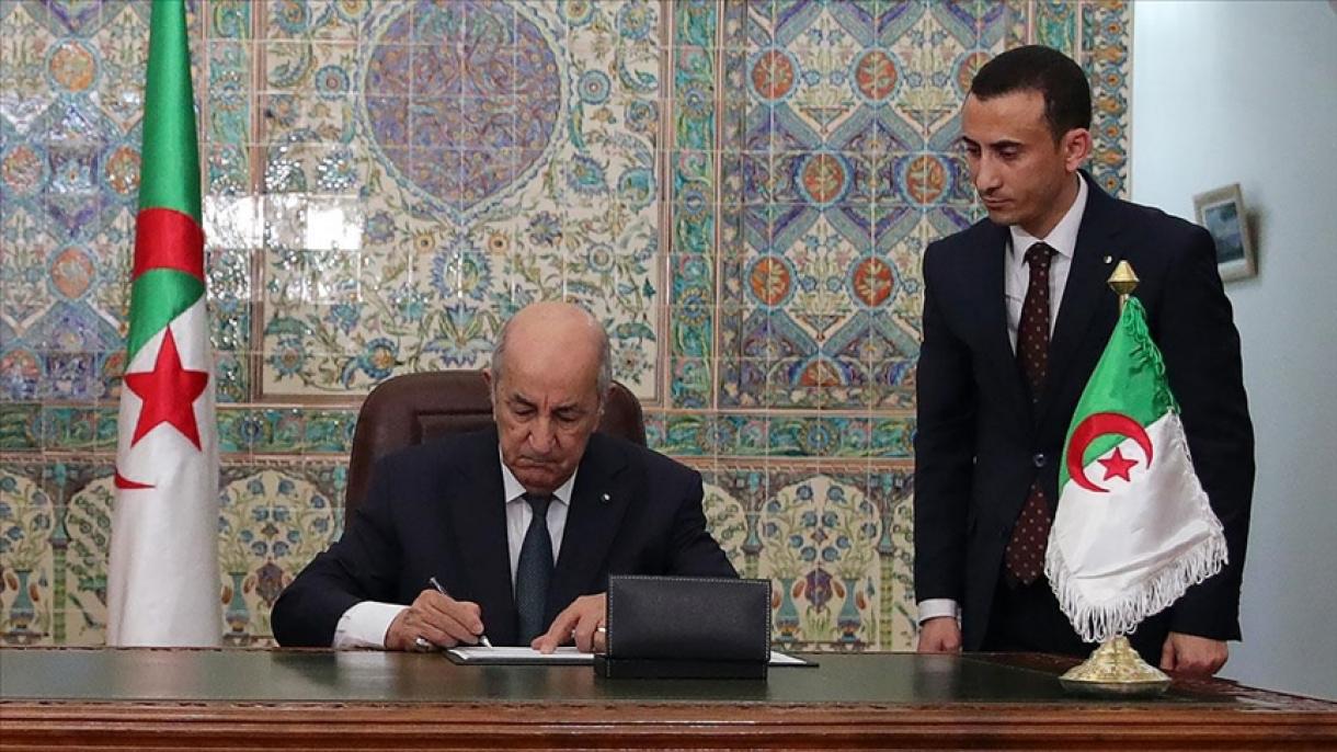 الجزائر کے صدرعبد المجید تے بون  نے ترکی اور الجزائر کے درمیان بحری نیویگیشن معاہدے کی منظوری دے دی