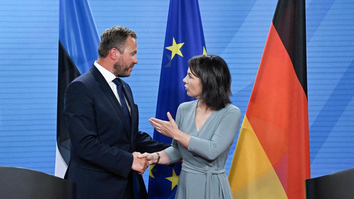 德国外长在柏林与爱沙尼亚外长会面