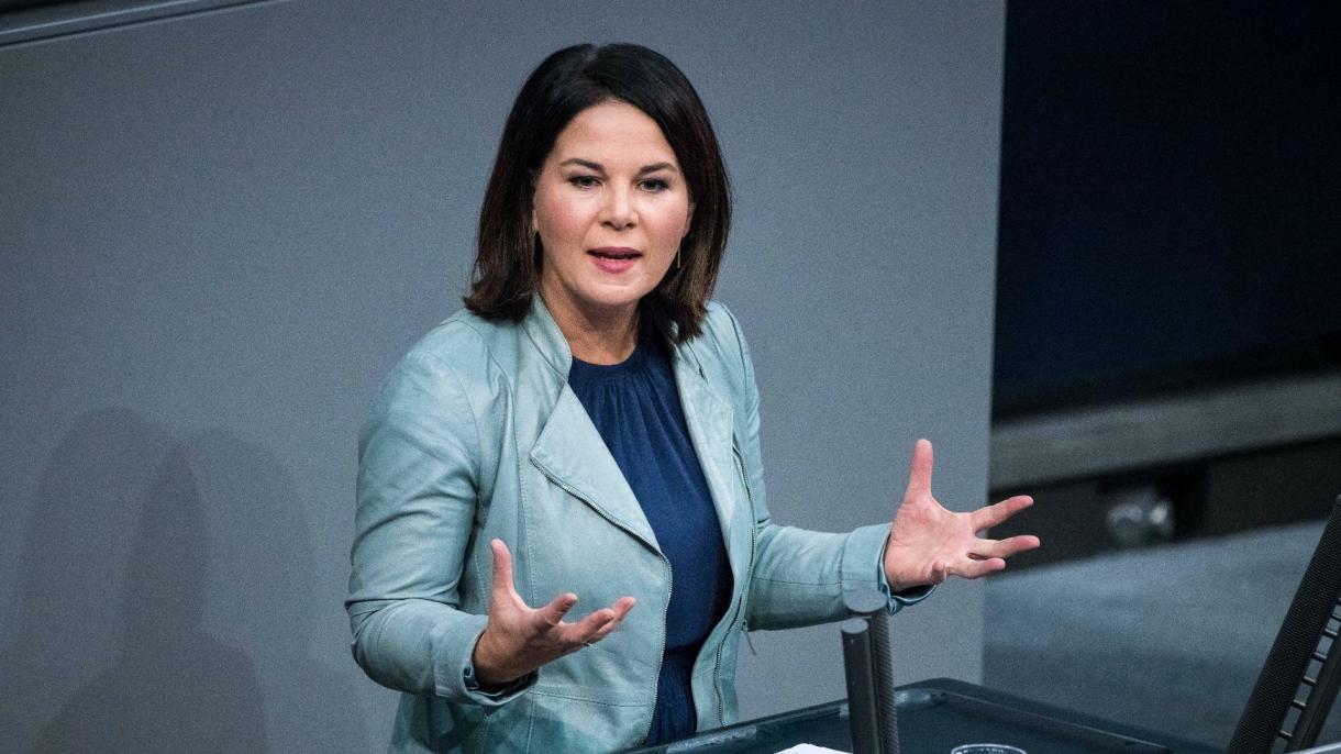 Gjermani – Ministrja e Jashtme mbron politikën e vendit të saj lidhur me Ukrainën