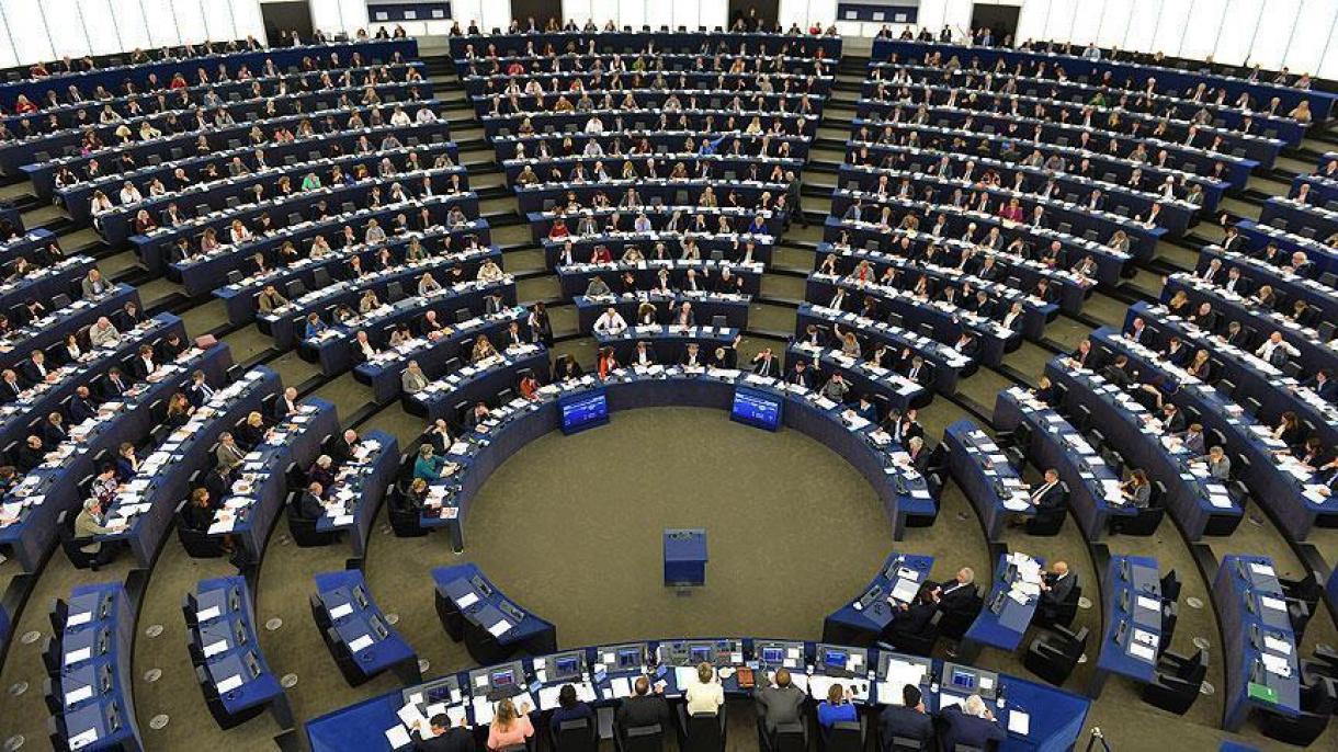 کاهش اعتماد مردم اتحادیه اروپا به پارلمان اروپا