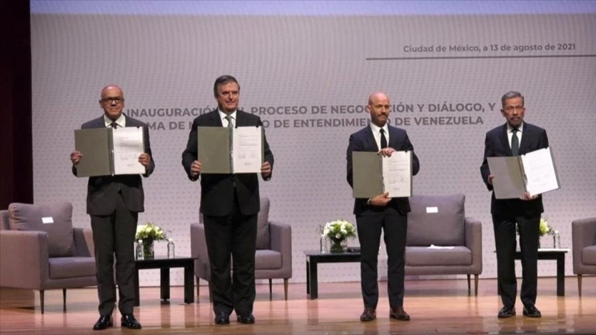 El Gobierno y la oposición de Venezuela inauguraron una mesa de negociaciones